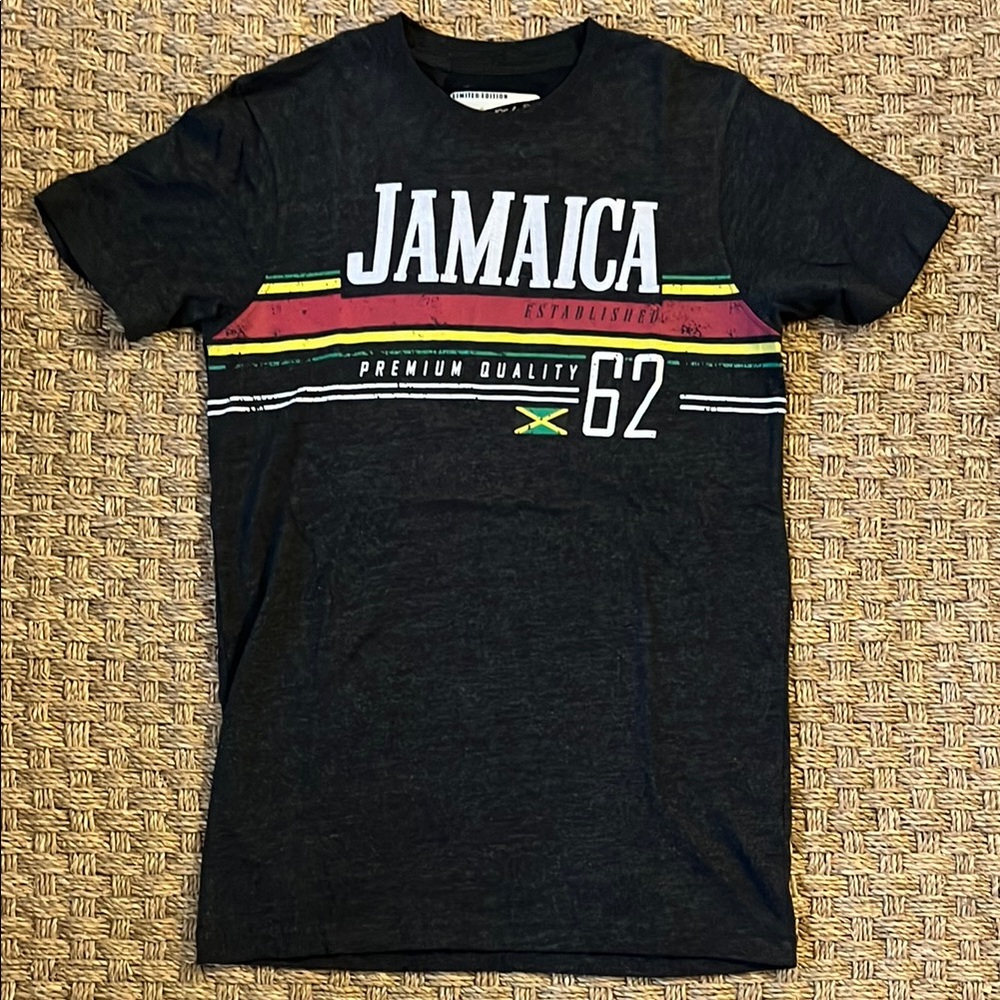 Jamaica T-shirt Size Small